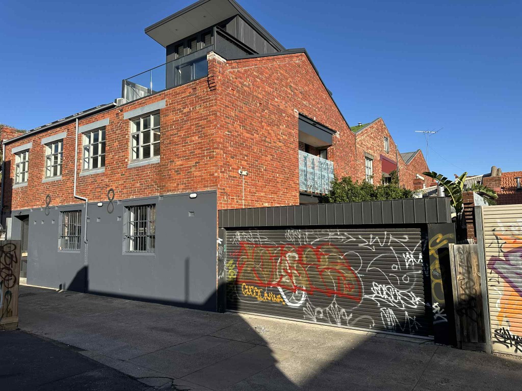 ee711e38-24d7-47c8-8802-fa079004f4d5